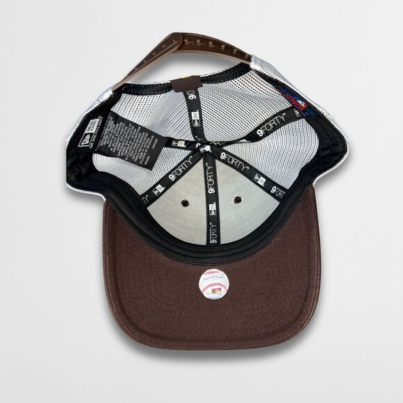 San Diego Padres New Era Stripe Trucker 9Forty Snapback Hat Brown/Yellow - Picture 4 of 7